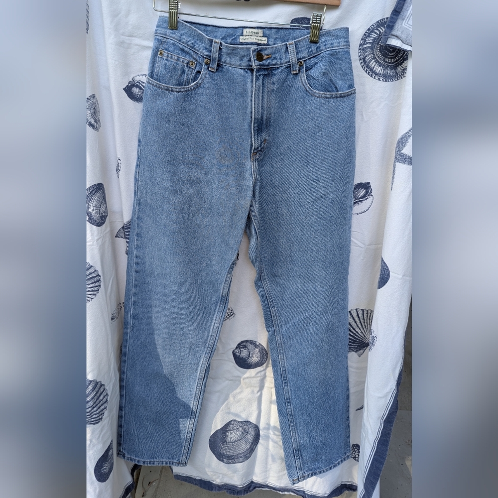 LL Bean Vintage Jeans Size 8 Light Wash Classic Fit Mom Jean